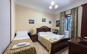 La cura Dolmen House